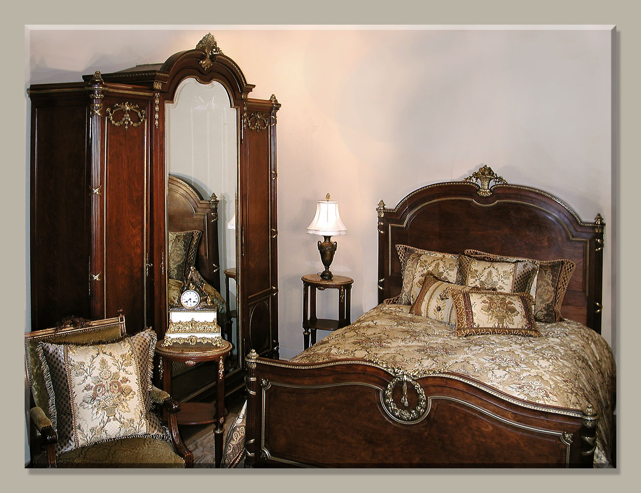 antique bedroom furniture roses