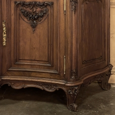 Grand French Louis XIV Serpentine Solid Walnut Buffet