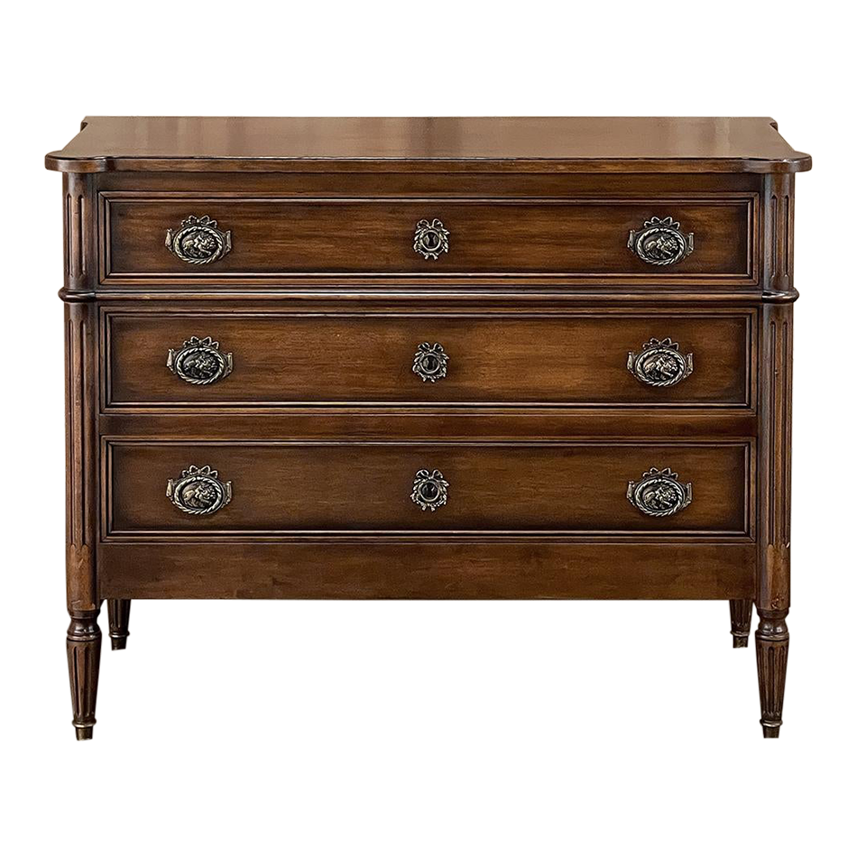 A stylish 19th century chest of drawers with it's original finish and  brasses. Deep drawers for ample storage. 37” Long 16” Deep 3