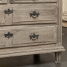 18th Century English Neoclassical Chest of Drawers in Stripped Oak