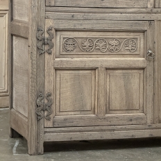 Mid-19th Century English Oak Wardrobe in Stripped Oak