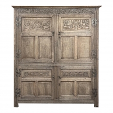 Mid-19th Century English Oak Wardrobe in Stripped Oak