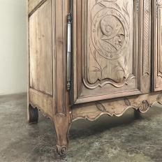 Early 19th Century Country French Armoire from Lorraine in Stripped Oak