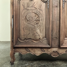 Early 19th Century Country French Armoire from Lorraine in Stripped Oak